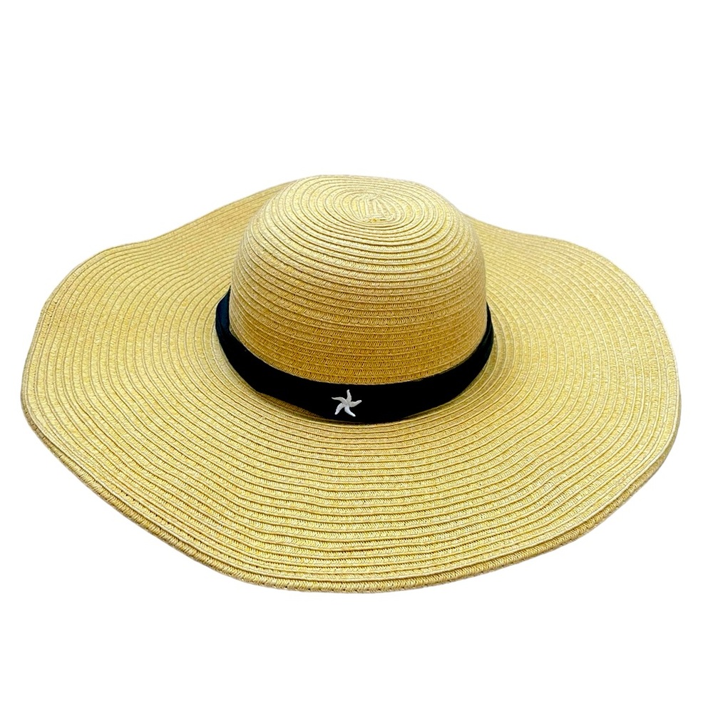 Kestral Sun hat Republica Dominicana